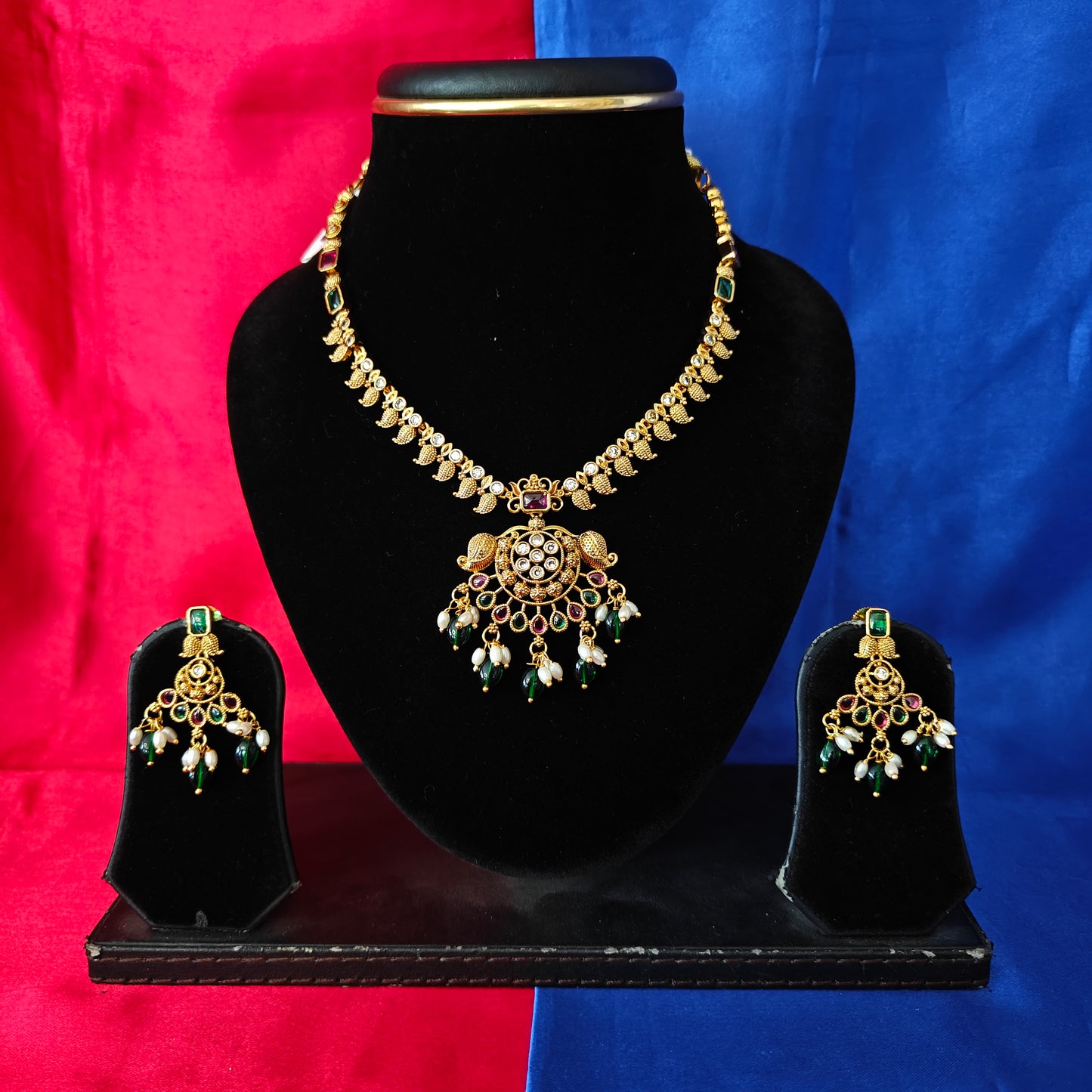 Beautiful Nakshi Short Necklace