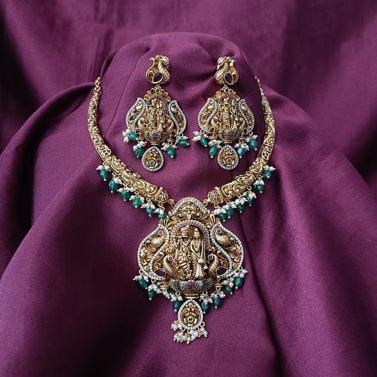Beautiful Radha Krishna Locket Kante Necklace