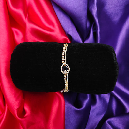 Beautiful Gold Bracelet In Navy Blue Stone