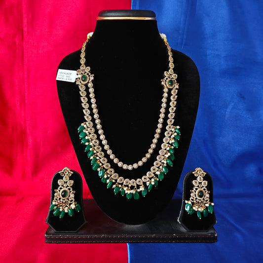 Beautiful Victorian Layered Long Necklace In Green Beads