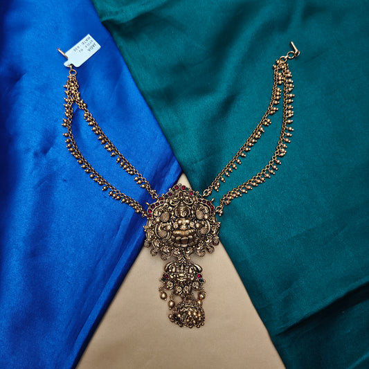 Beautiful Nakshi Short Jada With Side Matil