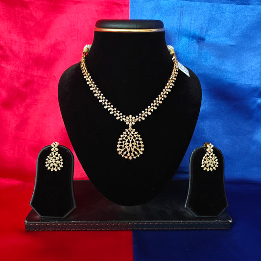 Beautiful Mini Haaram