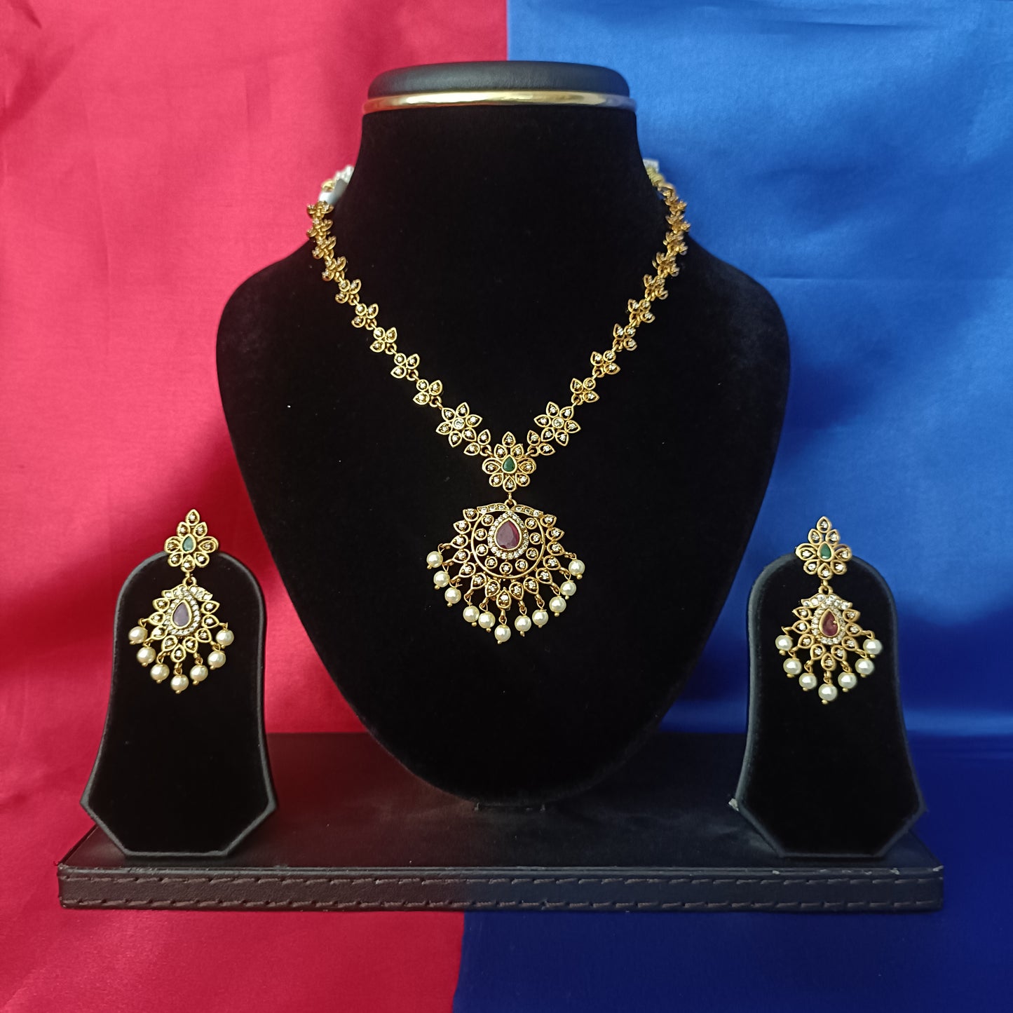 Beautiful Nakshi Short Necklace