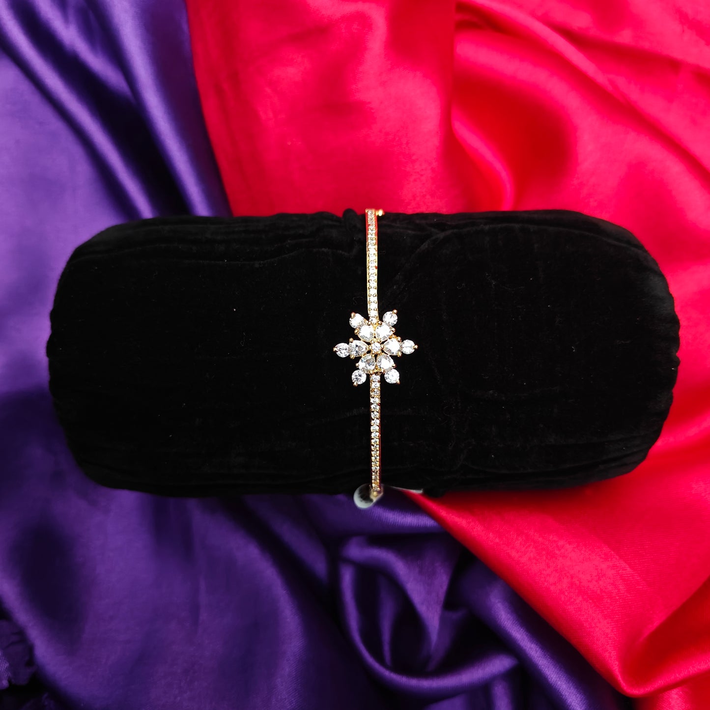Beautiful Gold Bracelet In White Stone
