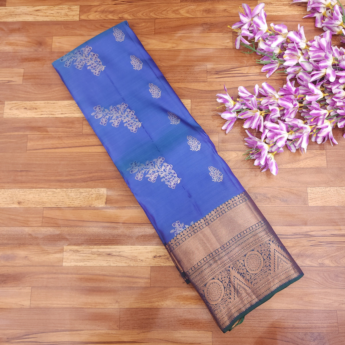 Semi Resham Kanchi Pattu Saree