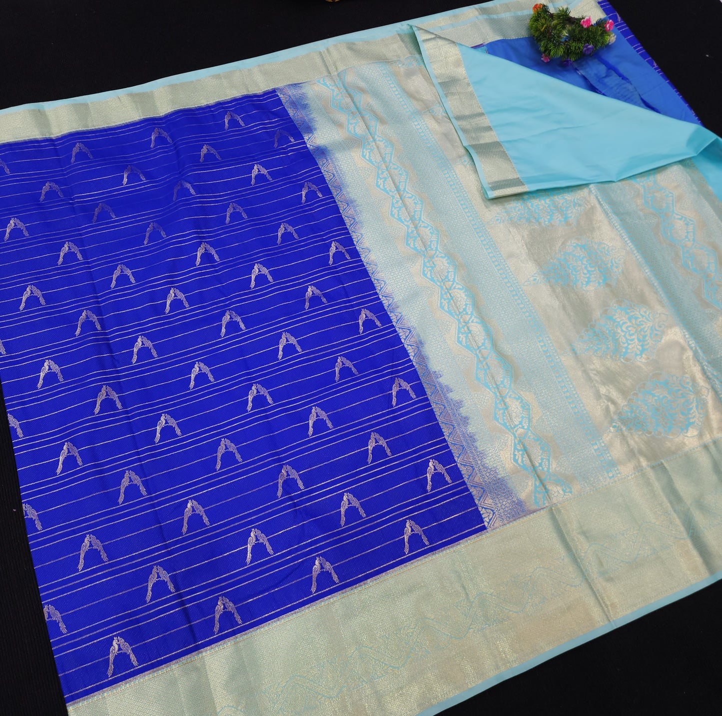 Resham Mix Kanchi Pattu checks Sarees