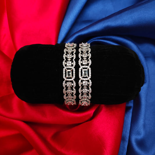 Beautiful Silver Bangle