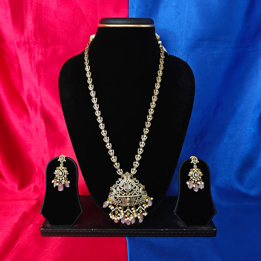 Elegant Victorian Long Necklace In Baby Pink Beads