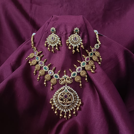 Elegant Laxmi Kasulu Short Necklace