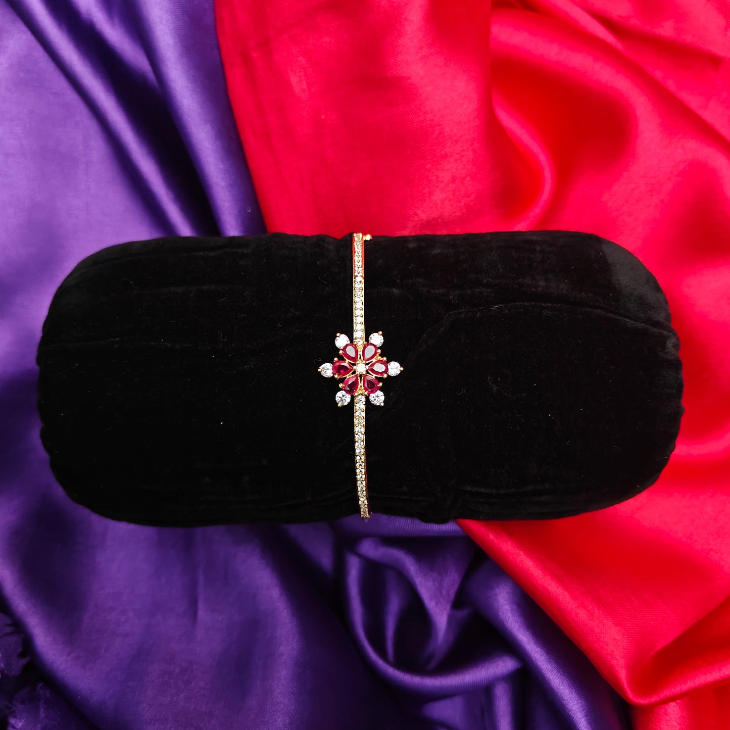 Beautiful Gold Bracelet In Ruby Stone
