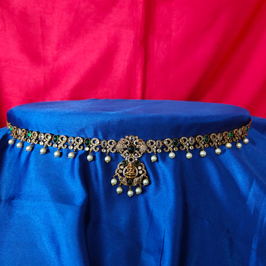 Beautiful Victorian Chain Type Vaddanam In Green Stone