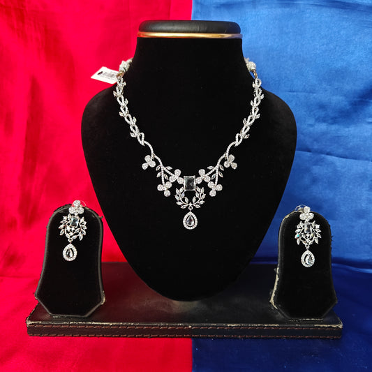 Elegant AD Short Necklace In White Coloured Stone