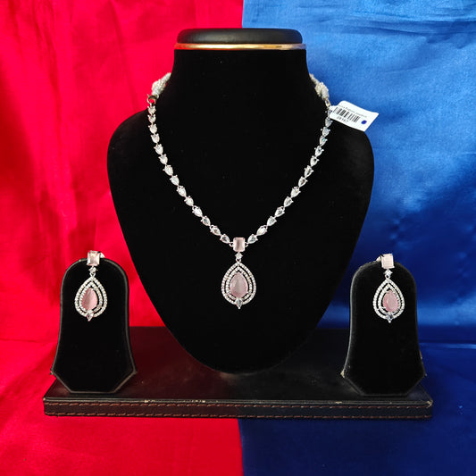 Elegant Silver Short Necklace In Baby Pink Stone