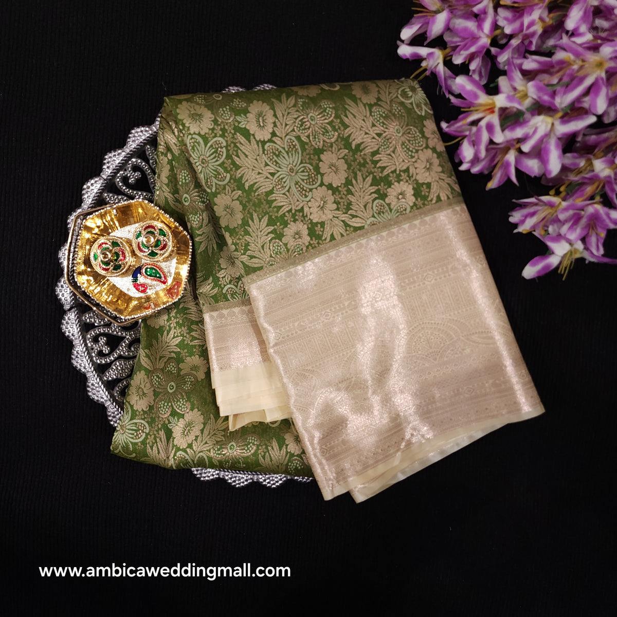 Resham Kanchi Pattu Contrast Border Saree