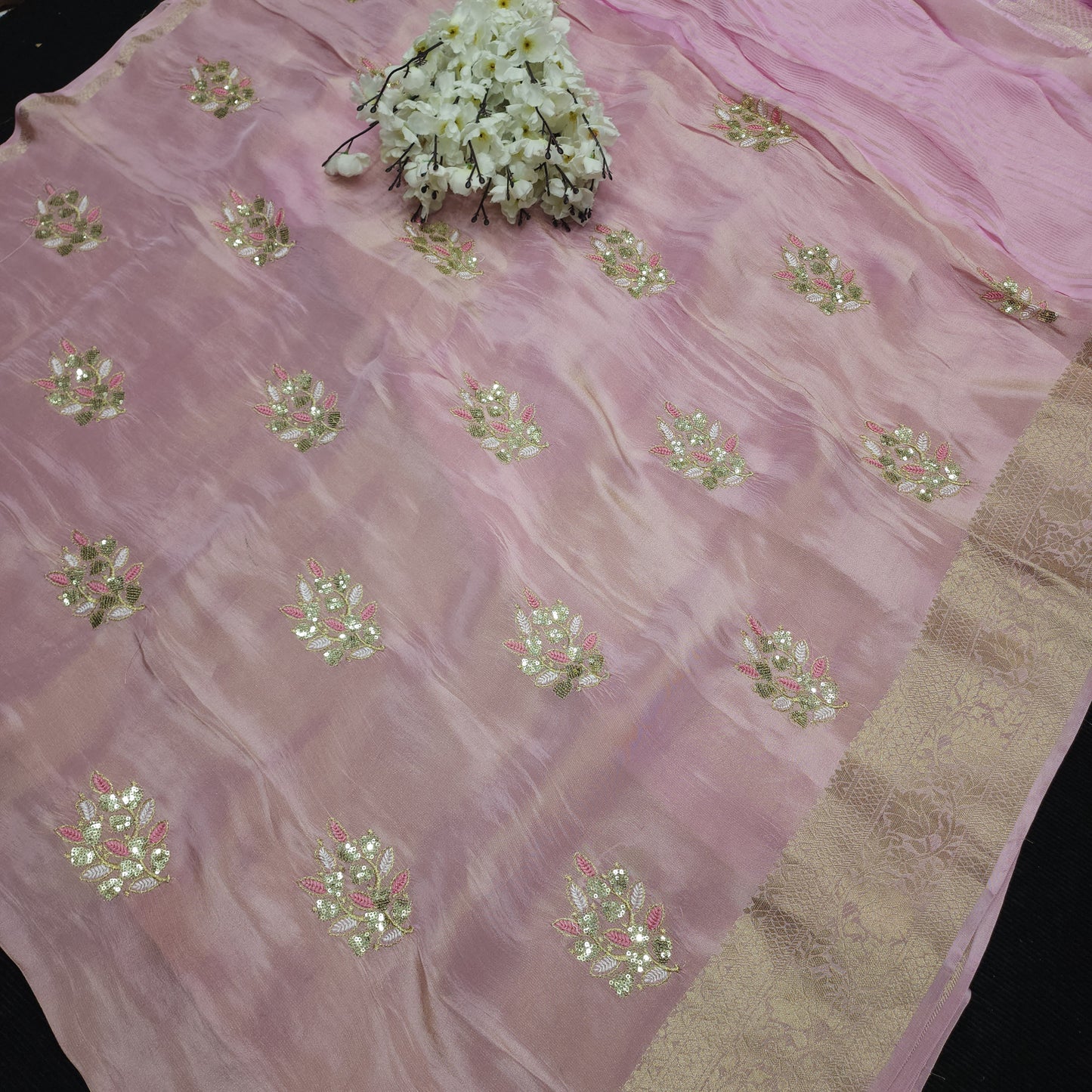 ✨️Banaras Fancy Designer Saree✨️