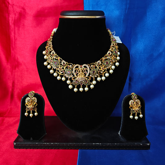 Beautiful Nakshi Short Necklace With Laxmi Idol