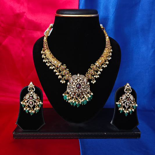 Beautiful Jadau Kundan Kante Necklace
