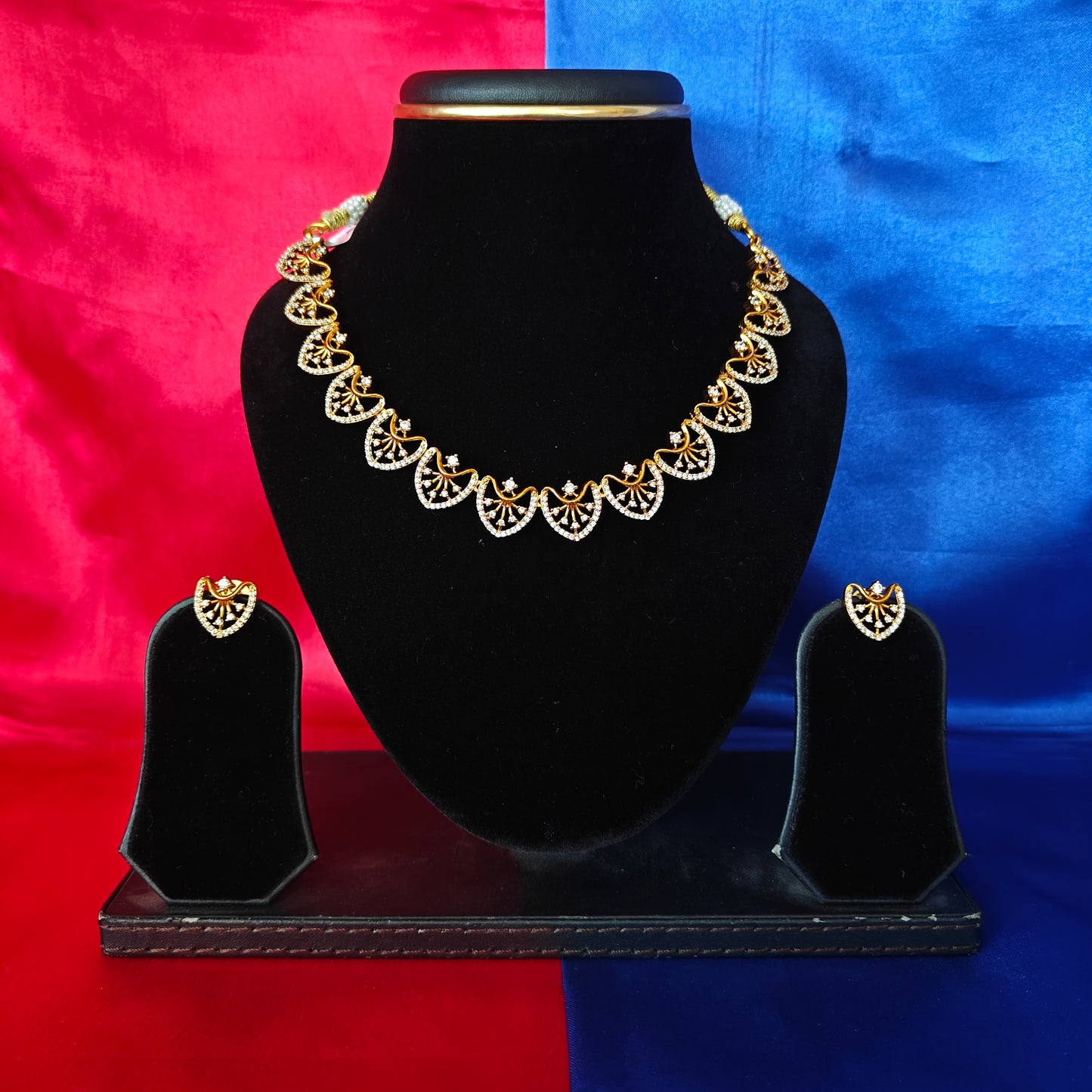 Beautiful Mini Haaram