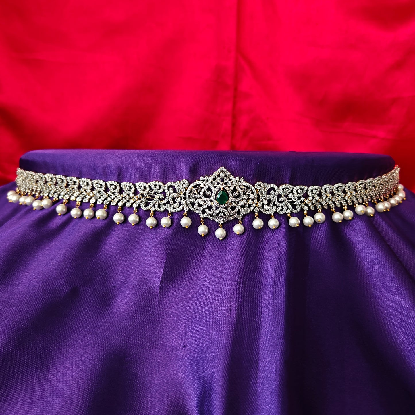Beautiful GJ Chain Type Vaddanam In Green Stone