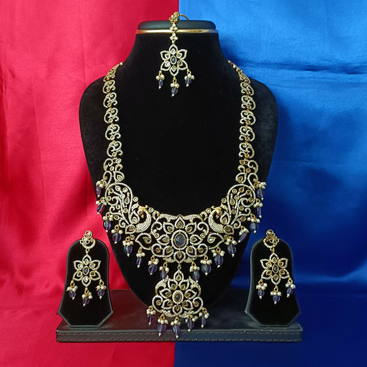Elegant Victorian Long Necklace With Tika Set
