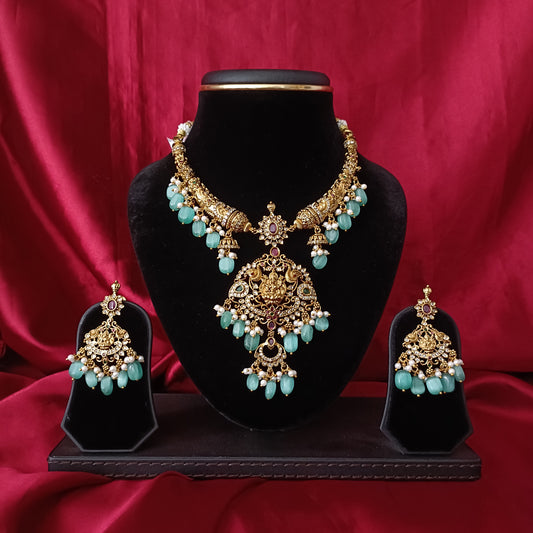 Beautiful Laxmi Idol Kante Necklace