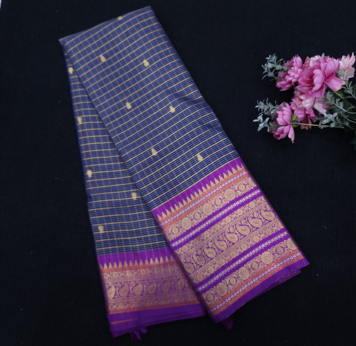 Trending Banaras Vintage saree
