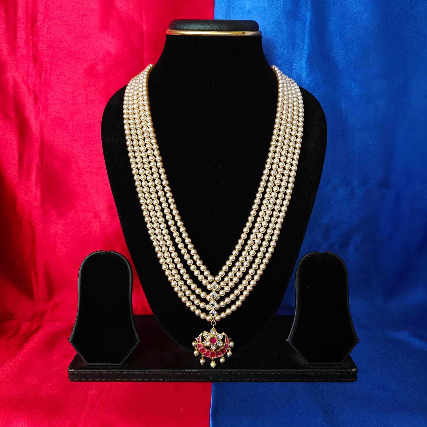 Beautiful Pearls Mala In Jadau Kundan Stone
