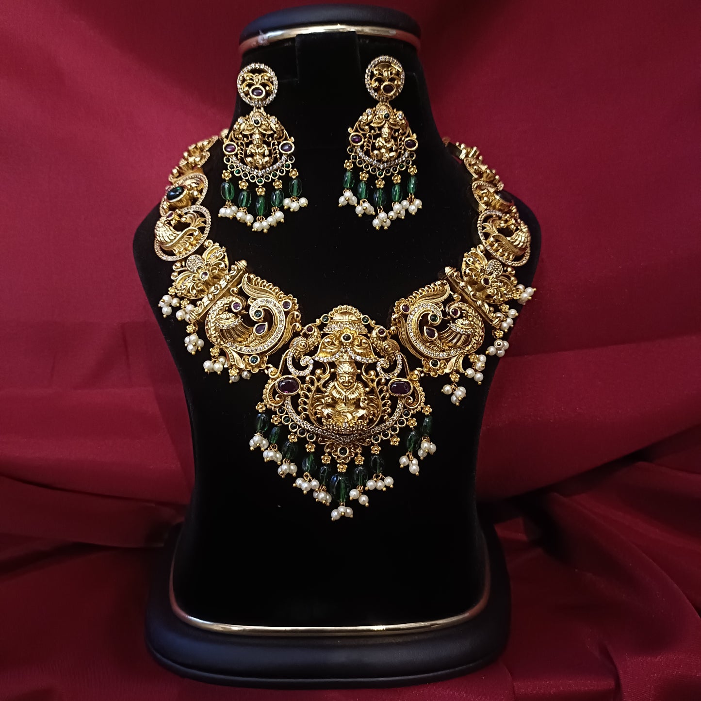 Beautiful Nakshi Short Necklace