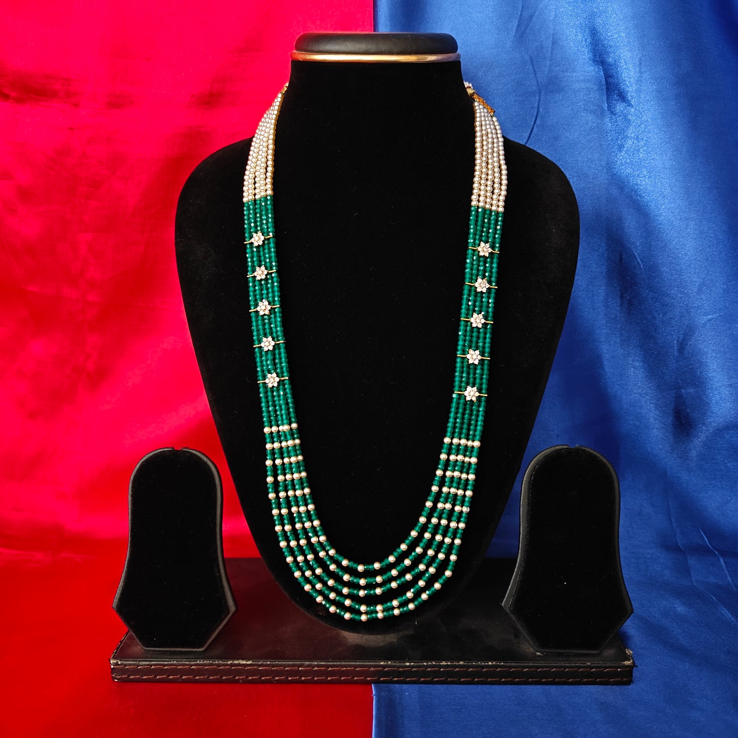 Beautiful Bottle Green Coloured Honex Necklace