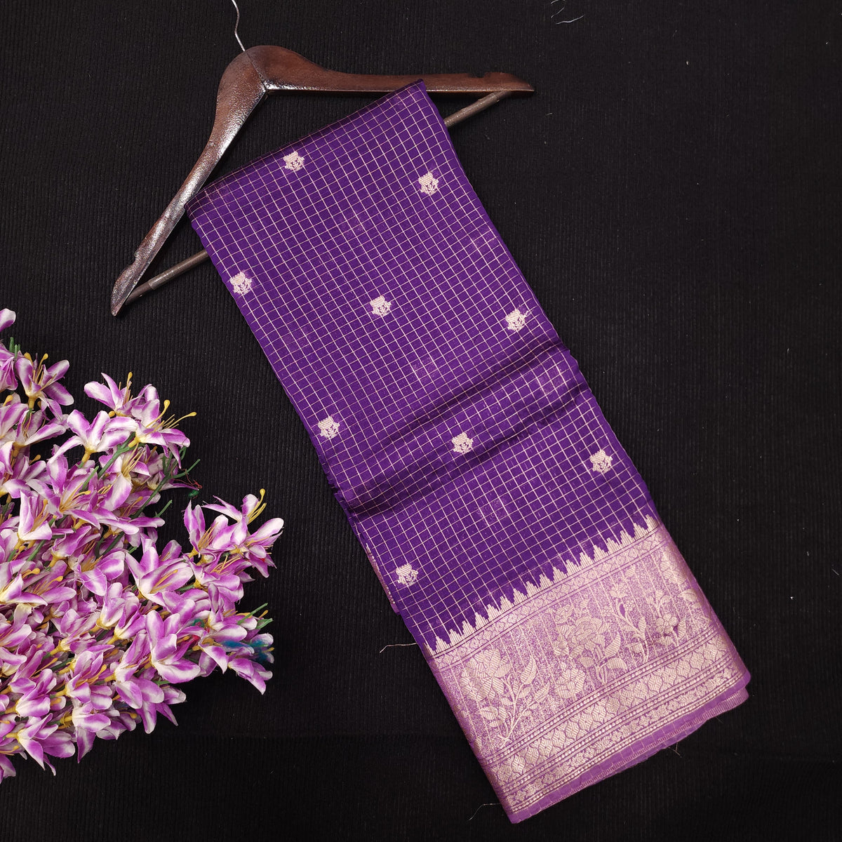 Banaras Vintage Saree