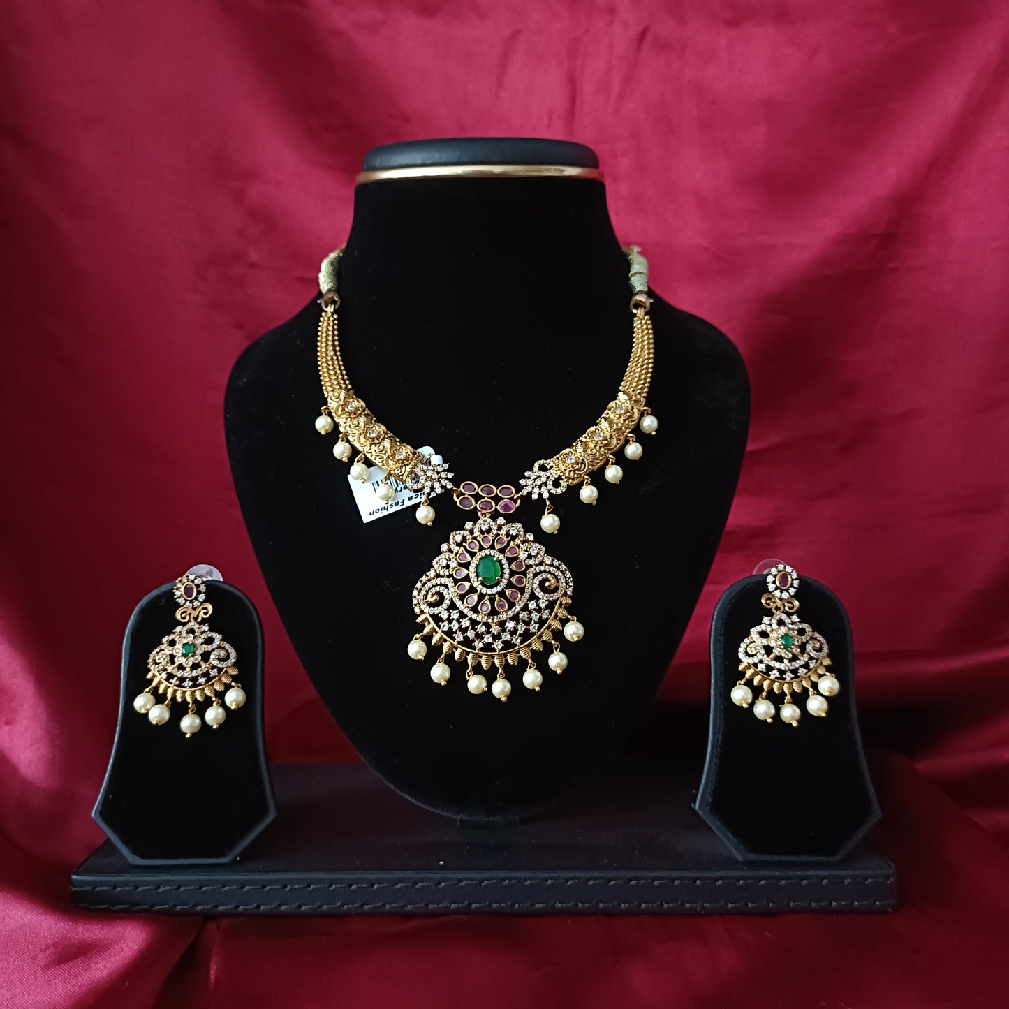 Beautiful Kante Necklace