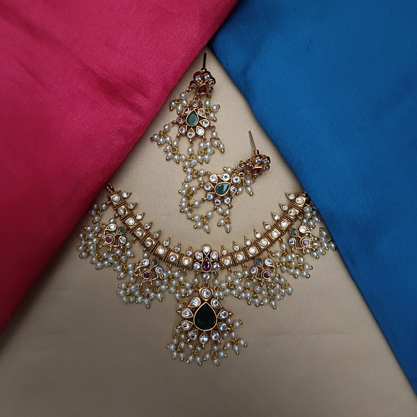 Elegant Guttapusalu Mini Haaram