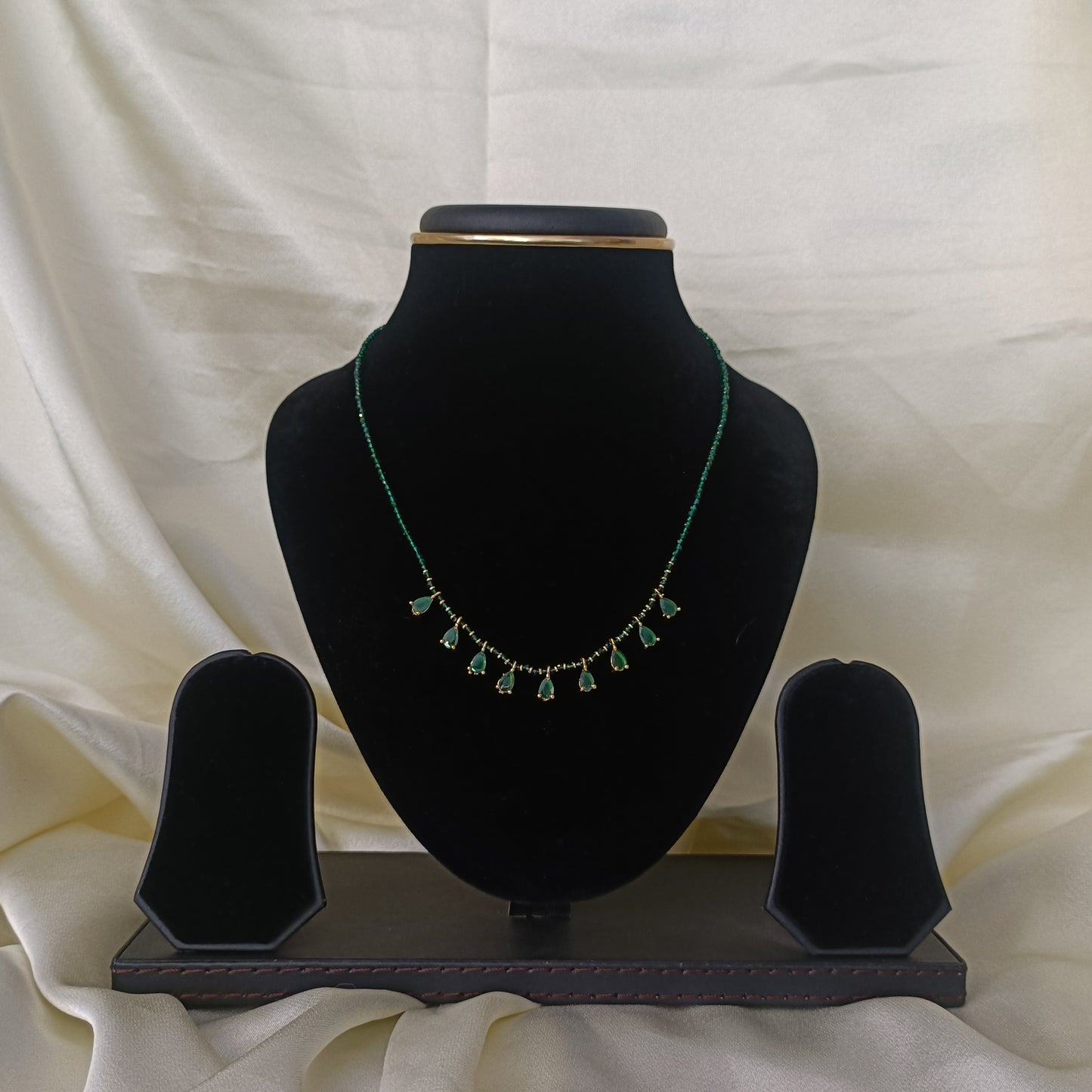 Simply fancy Beads Necklace