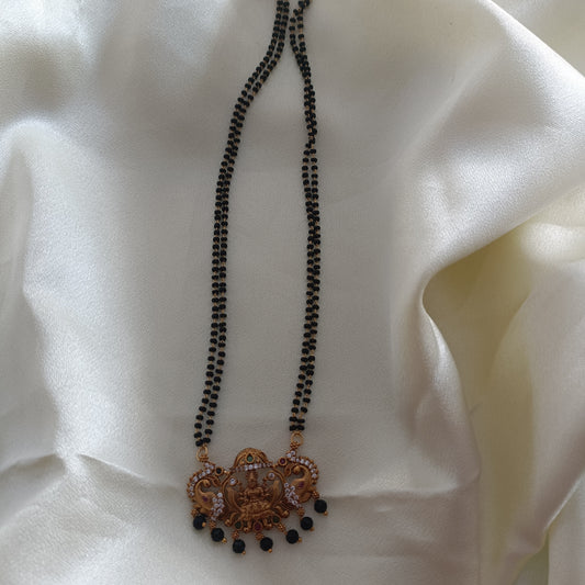 Simple Fancy Laxmi Idol black beads