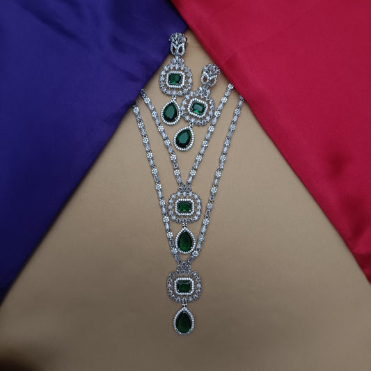 Elegant Silver Layered Short Necklace