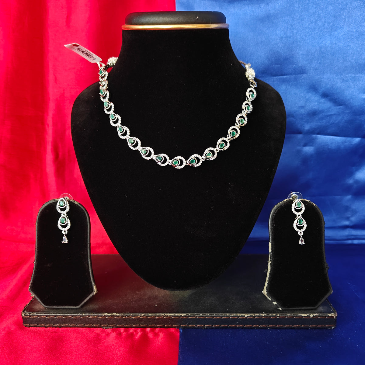 Elegant AD Short Necklace In Green Coloured Stone