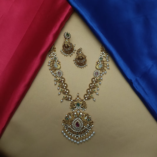 Beautiful Guttapusalu Short Necklace