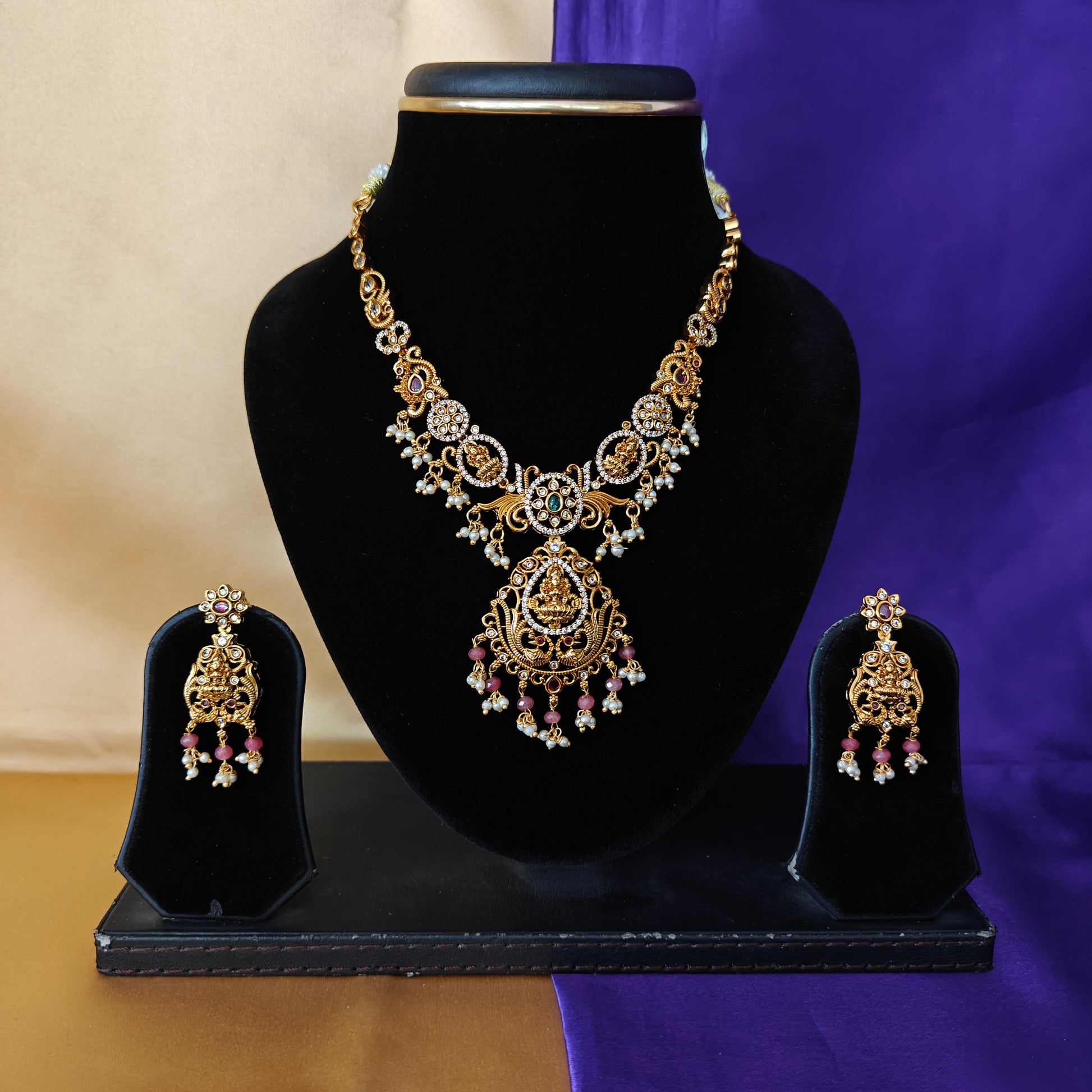 Beautiful Nakshi Short Necklace With Laxmi Idol - Ambica Wedding Mall