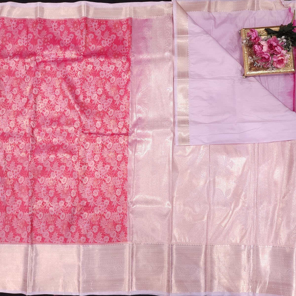 Resham Kanchi Pattu Contrast Border Saree