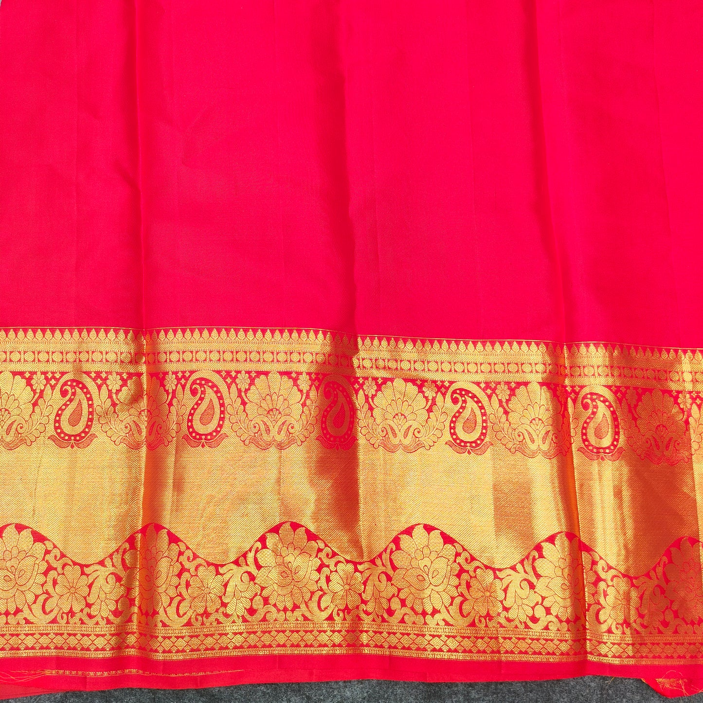 Kanchi Pattu Bridal Pure Zari Saree